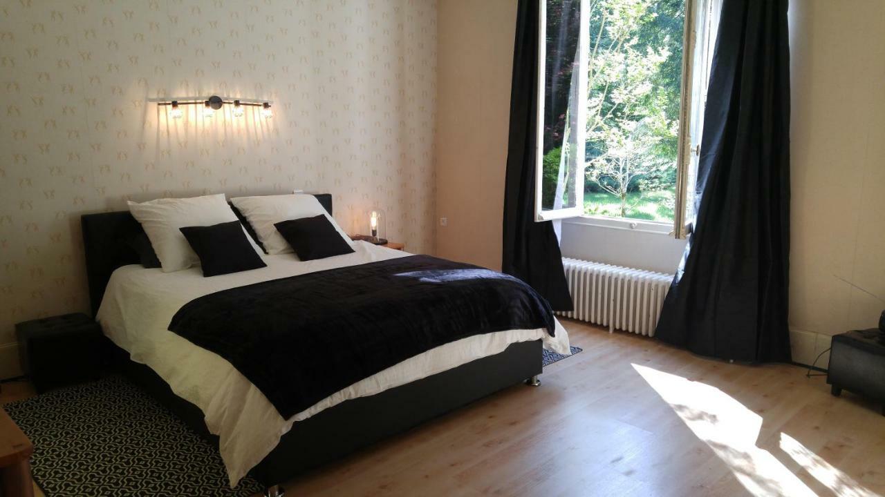 Domaine De Bramefaon Bed & Breakfast Barbizon Dış mekan fotoğraf